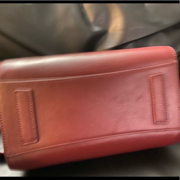 Givenchy Antigona Small Burgundy - Picture 3 of 5